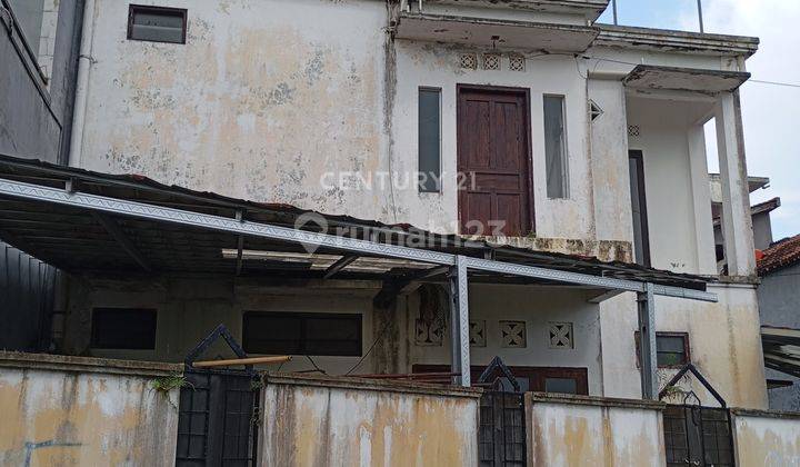 Rumah 2Lt Luas 150 M2 Daerah Maguwoharjo Cocok Untuk Hunian 1