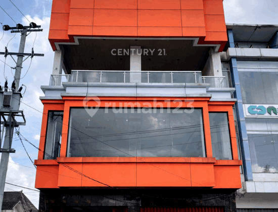 Ruko 2Lt Pinggir Jalan Ringroad Utara Dekat Pakuwon Mall Ruko 2Lt Pinggir Jalan Ringroad Utara Dekat Pakuwon Mall