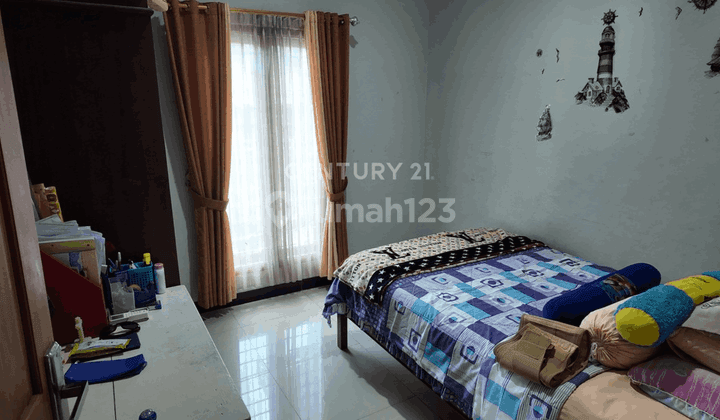 Rumah LB 90 M2 Dgn 3 KT Dan 2 KM Di Ngaglik Cocok Untuk Hunian 2