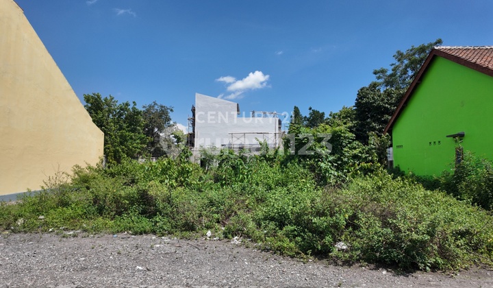 Land in Maguwoharjo near Stan Market suitable for boarding house business.