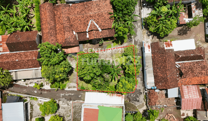 Tanah Pekarangan 299M2 Posisi Hook Dekat Tol Prambanan