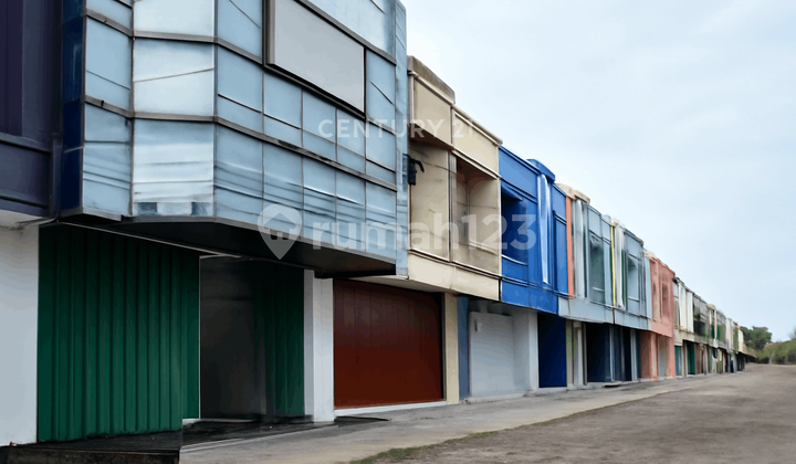 2-Story Shop House for Rent 100 Per Year 10 Minutes West of Malioboro