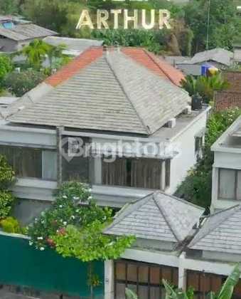 Di Jual Vila Komplek Total.3 Unit Akses.jalan.5 Meter.daerah Wisatawan.