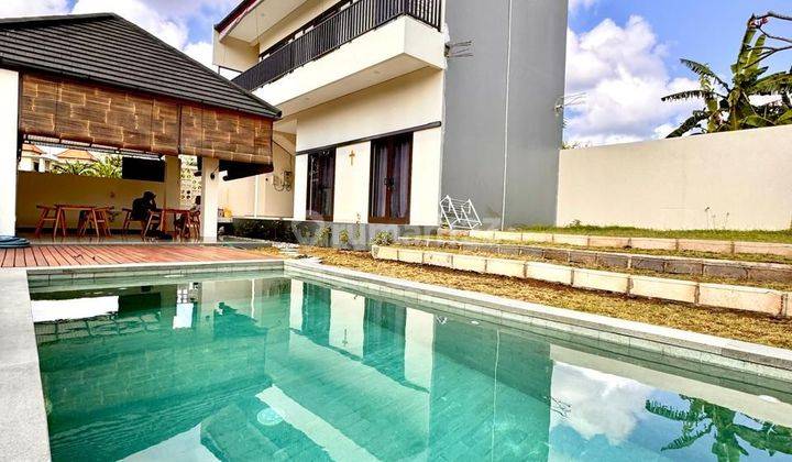 For Rent Brand New In Canggu . Large Villa Quiet And Comfortable Location Fully Furnished 1