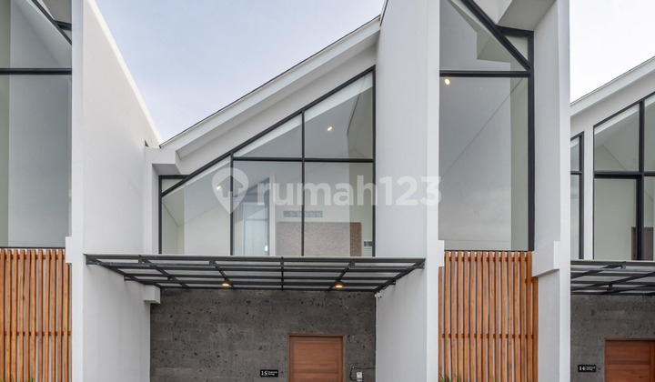 Villa Modern Minimalist 2BR Seminyak - Rice Field View & Private Pool