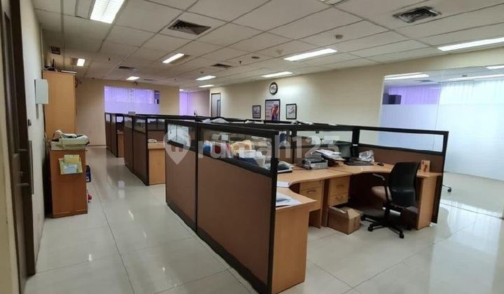 FOR SALE OFFICE SPACE 351M2 FURNISHED IN MENARA ERA SENEN JAKPUS FOR SALE OFFICE SPACE 351M2 FURNISHED IN MENARA ERA SENEN JAKPUS