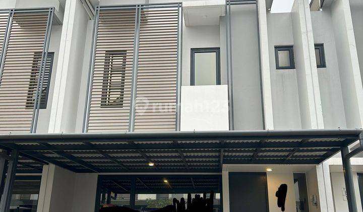 Rumah 2 Lantai Baru Full Furnished Bsd 1