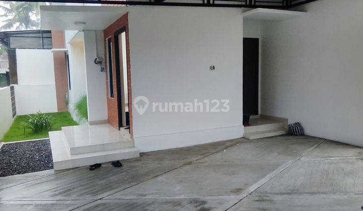 Baru Saja Jadi Rumah Bagus Dekat Patang Puluhan  2