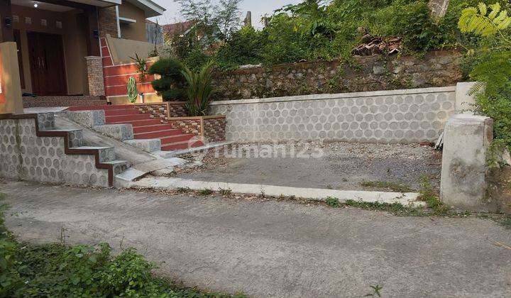 Rumah Baru Oke Dan Terawat Di Wedomartani  2