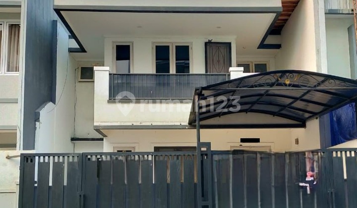 Rumah 2 Lantai SHM di Mitra Gading Villa, Jakarta Utara