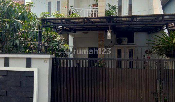 Rumah 2 Lantai Siap Huni 1