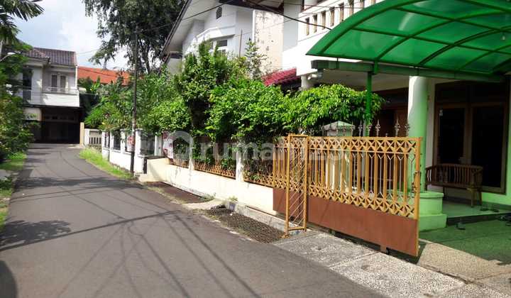 Rumah Dekat Pondok Indah, Tanah Kusir Kebayoran Lama.
