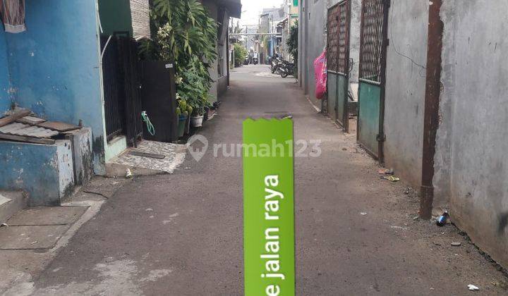 Rumah Lama 2 Lantai Bisa Untuk 2 Rumah Kontrakan Kost Kostan  2