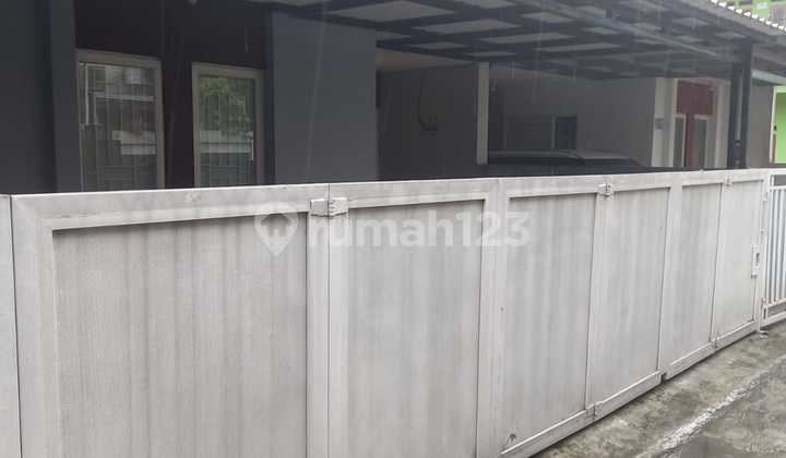 Rumah Siap Huni - Cocok Keluarga Kecil Selangkah ke Bintaro & Graha Raya