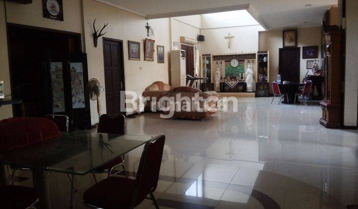 RUMAH MEWAH KAWASAN ELITE AKCAYA PONTIANAK SELATAN 2