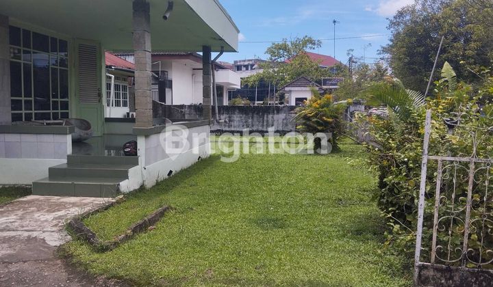BANGUNAN KLASIK BELANDA HALAMAN LUAS STRATEGIS PUSAT KOTA PONTIANAK 2