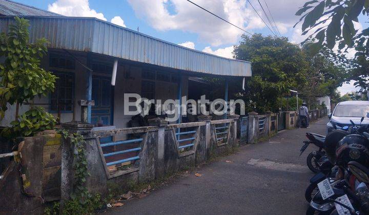 RUMAH BANGUNAN LAMA MURAH DI NUR CAHAYA PONTIANAK KOTA 1