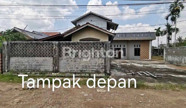 RUMAH HOOK DENGAN HALAMAN PARKIRAN LUAS 7-8 MOBIL MURAH KOTA BARU PERDAMAIAN PONTIANAK 1