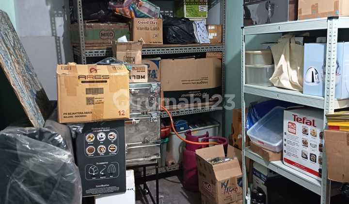 Rumah Luas Siap Huni atau Jadi Tempat Usaha