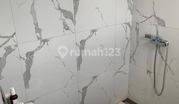 Disewakan rumah luas dan murah