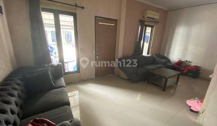 Rumah 2 Lantai di Vila Dago Pamulang Harga Murah 2