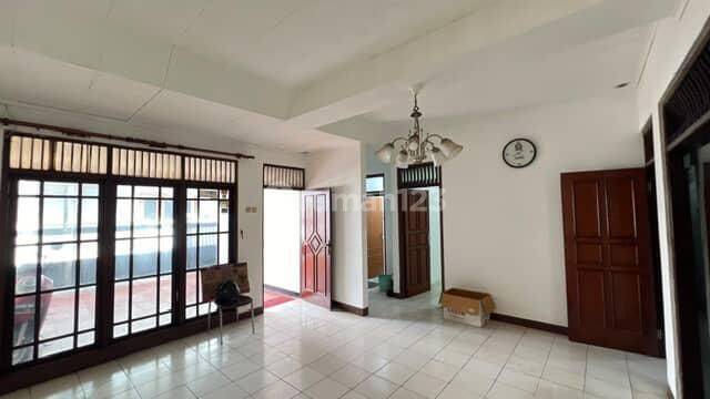 Disewakan Rumah Nyaman & Strategis Di Cilandak Barat, Jakarta Selatan, Siap Huni, Dekat Cilandak Town Sauare Dan Tb Simatupang 1