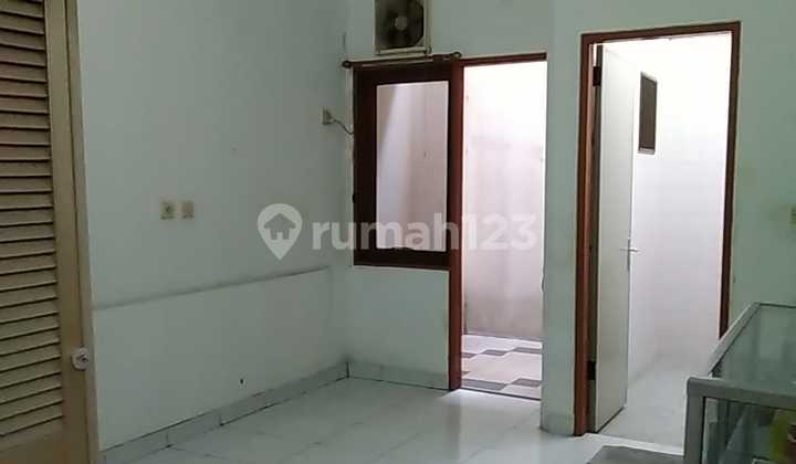 Dijual Rumah 9x18 Taman Semanan Indah 2 Lantai Hadap Timur Murah 2