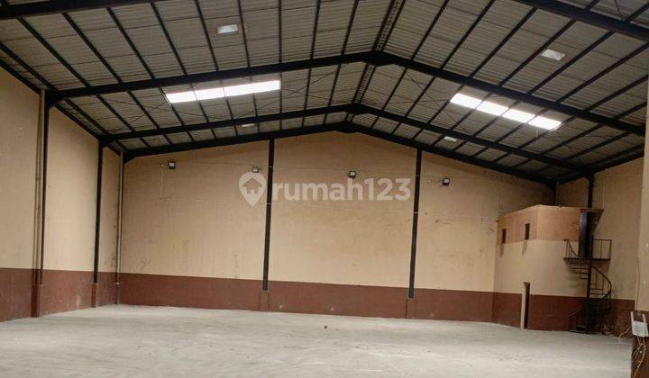 Disewa Gudang Kavling DPR Lokasi Strategis Akses Kontainer 1