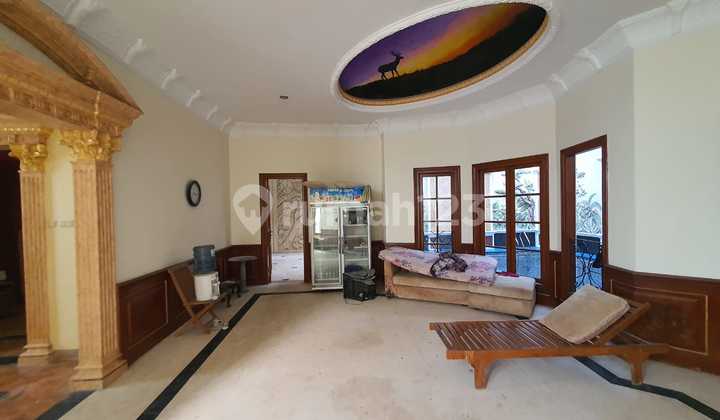 Dijual Cepat Rumah Mewah Permata Buana Hoek Kolam Renang Indoor