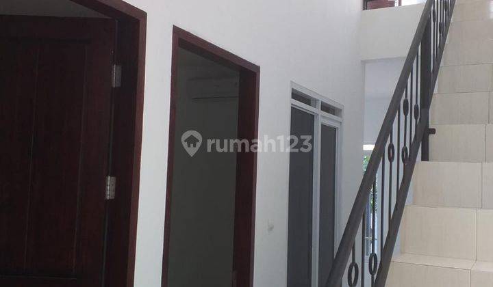 Dijual Rumah 2 Lantai Daerah Kurdi 1 Dekat Tegalega 1