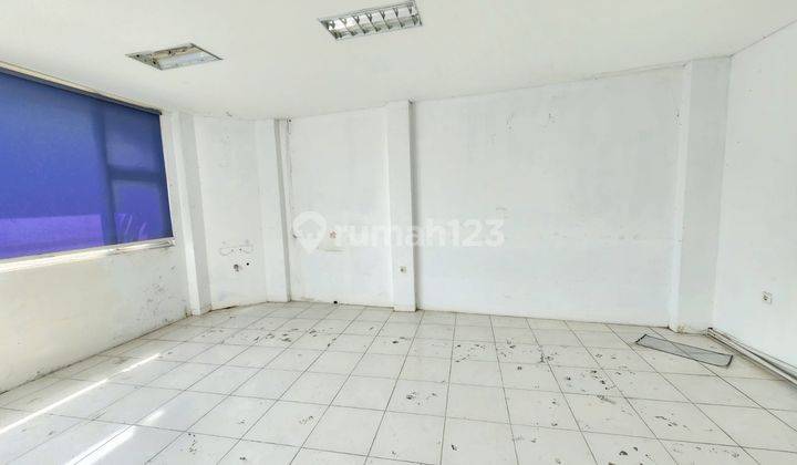 Dijual Gedung Mainroad Soekarno Hatta Bandung Cocok Untuk Kantor 1