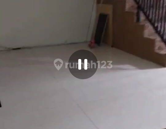 Rumah 2 Lantai Bagus SHM di Jl. Utan Panjang Ii, Jakarta Pusat 2