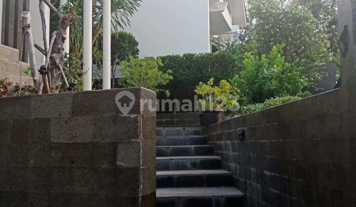Dijual Rumah Ada Kolam Renanh di Papandayan Semarang 2