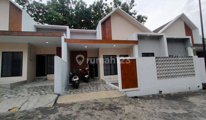 Rumah Baru Mewah Dewi Sartika Barat Dekat Sampangan Semarang 1