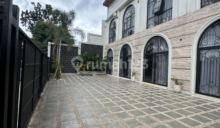 Rumah Mewah di Sadeng Raya Gunungpati Manyaran Semarang 2