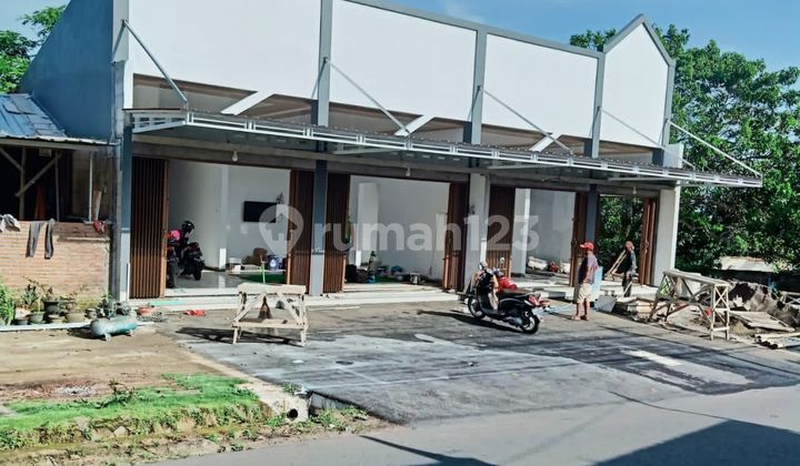 Dijual Ruko Baru di Jalan  Watu Kaji Raya  Gedawang Banyumanik Semarang
 1