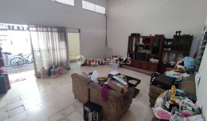 Di Jual Rumah Daerah Strategis & Bangunan Terawat