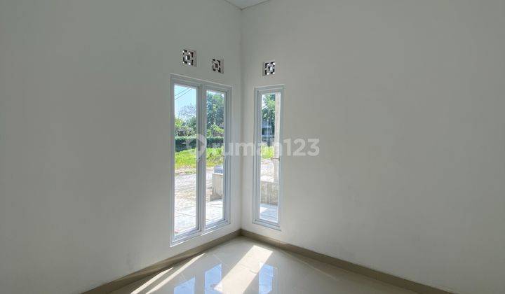 Rumah Modern Minimalis Dekat Kampus UMY DP 15Juta  2