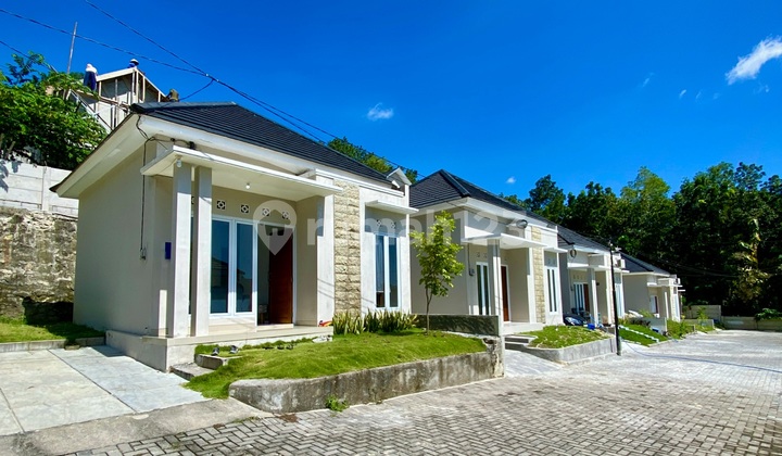 Rumah Cantik Dekat Kampus Umy DP 18 Juta