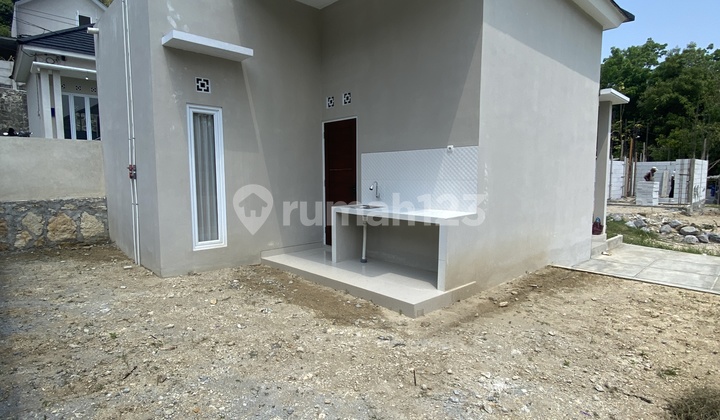 Rumah Cantik Dekat Kampus Umy Dp 15 Juta 2