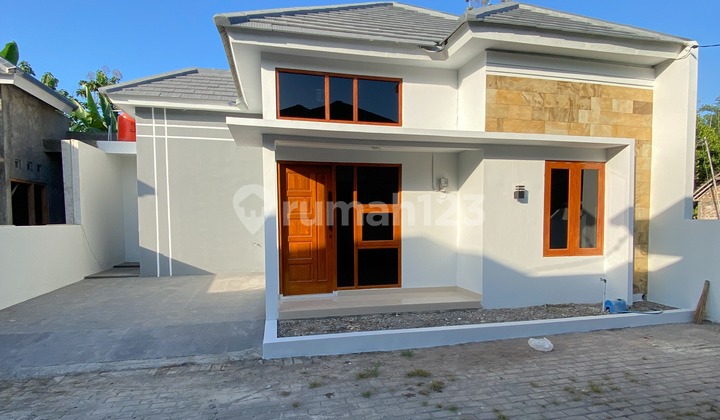 RUMAH SIAP HUNI DEKAT KAMPUS RINGROAD BANTUL