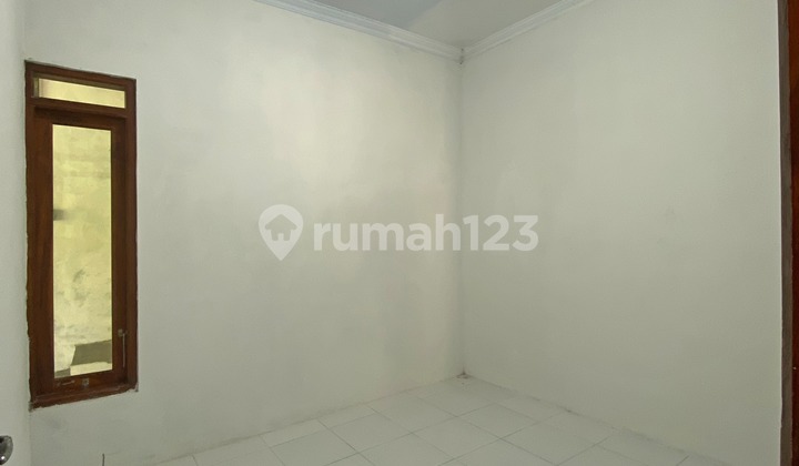 RUMAH DEKAT KAMPUS UMY 5 MENIT DP 15 JUTA 2