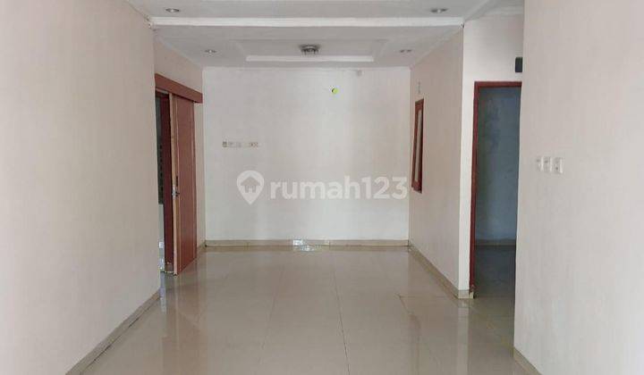 Fast Sell Spacious 3-Bedroom Home in Cluster Grand Firdaus, 5 Min to Cikarang Station! 2