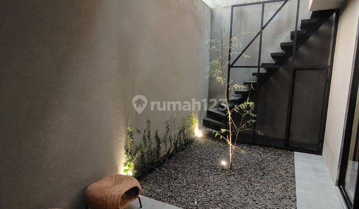 Urgent Sale Modern Home In Pondok Cabe Strategically Located Near Lebak Bulus Mrt Complete Amenities  2