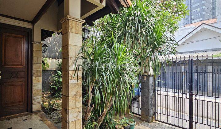 Rumah Bagus Di Linkungan Mewah Kebayoran Baru Jakarta Selatan 1