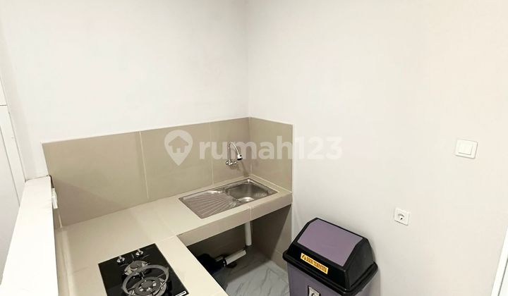 Kost House in BSD 4 Floors Ready to Occupy Strategic Location Flood-Free 2