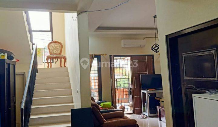 Rumah Bagus Semi Furnished Di Villa Melati Mas Bsd 1