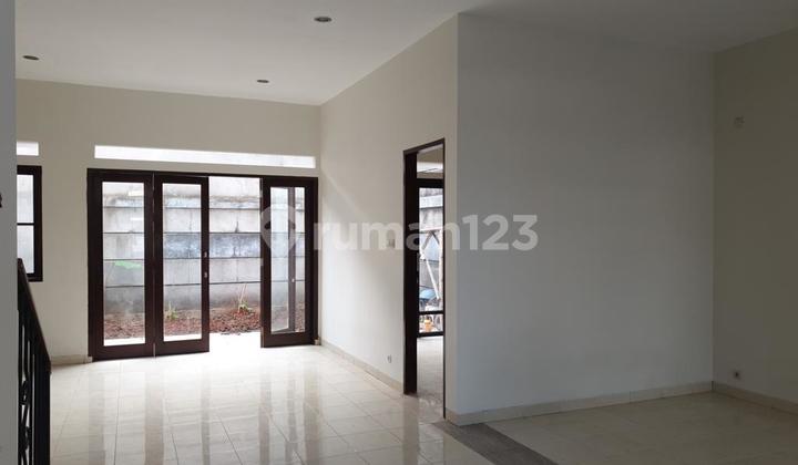 Dijual Cepat Rumah 2 Lantai.siap.huni.jakarta. Selatan 2