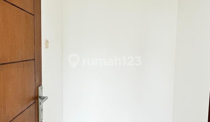 For Sale, Strategically Located House in Kemang Pratama, Bekasi City 2