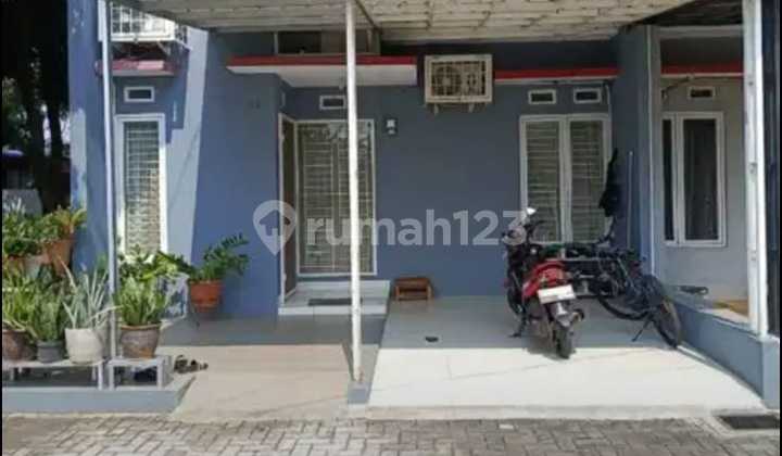 Dijual Cepat Rumah Lokasi Strategis di Bekasi Dijual Cepat Rumah Lokasi Strategis di Bekasi